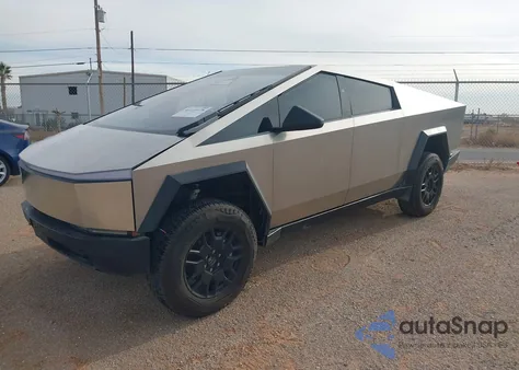 2025 Tesla Cybertruck All-Wheel Drive z USA, uszkodzony, nr VIN 7G2CEHED1SA060229